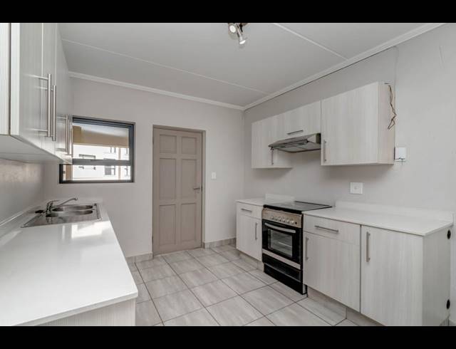 2 BEDROOM APARTMENT FOR SALE IN BEVERLEY